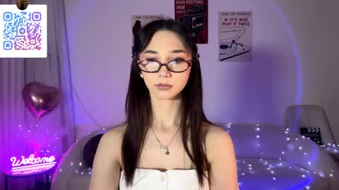 Lina online show from 05.17.26