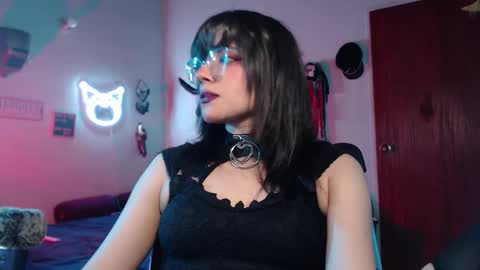 Molly online show from 01.29.25