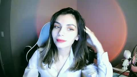 Snapshot of lilirose_x chatting on 12.24.24 lilirose online show from 12.24.24