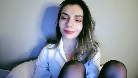 Snapshot of lilirose_x chatting on 01.04.25 lilirose online show from 01.04.25