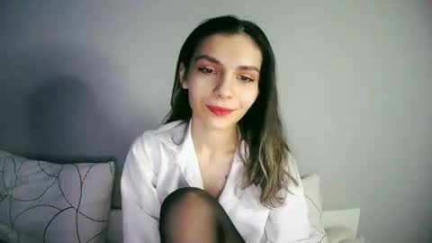Snapshot of lilirose_x chatting on 01.17.25 lilirose online show from 01.17.25