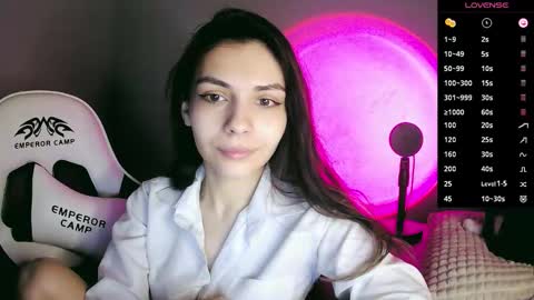 Snapshot of lilirose_x chatting on 09.11.25 lilirose online show from 09.11.25