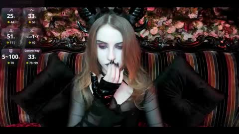 lilit_el_ online show from 10.29.25