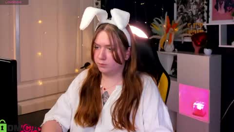 Snapshot of lilit_sinful chatting on 05.21.26 lilit online show from 05.21.26