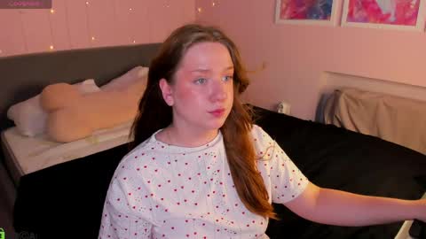 Snapshot of lilit_sinful chatting on 05.31.26 lilit online show from 05.31.26