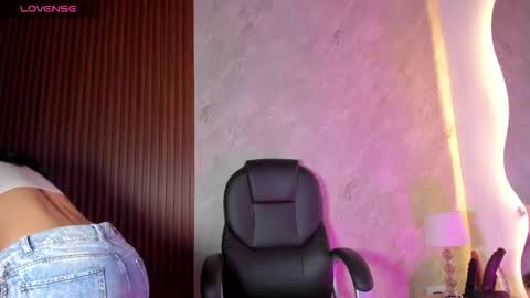 Lilith Rosse online show from 09.20.25