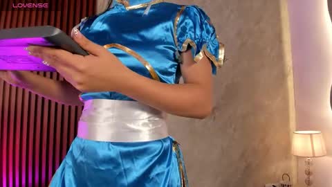 Lilith Rosse online show from 10.19.25