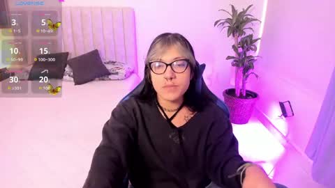lilith  online show from 05.20.26