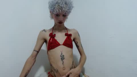 Snapshot of lilith_evil7 chatting on 12.10.24 lilith_evil7 online show from 12.10.24