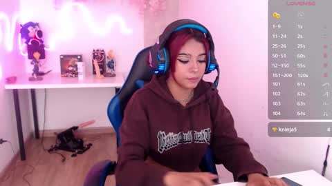 Snapshot of lilith_goddesqs chatting on 10.11.25 lilith_goddesqs online show from 10.11.25