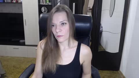 lilith small21 online show from 11.25.25