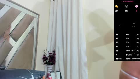 Snapshot of lilith_torres chatting on 01.12.25 liliINDEPENDENT MODEL online show from 01.12.25