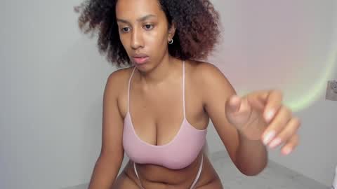 Alejandra  online show from 01.11.25