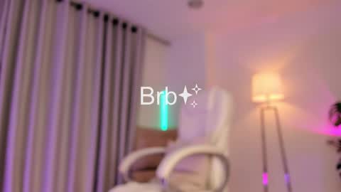 Lili  online show from 12.17.24