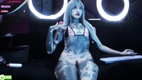 Tifon Mary - Indepent model  online show from 10.30.25