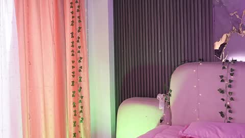 Snapshot of lilithluxor_ chatting on 03.30.26 Lilith online show from 03.30.26