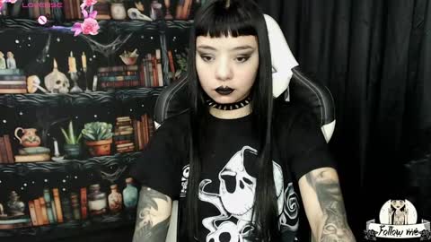   online show from 12.12.24