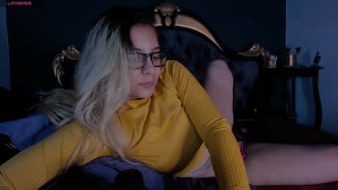 Snapshot of lilithmystic01 chatting on 12.13.24 lilithmystic01 online show from 12.13.24