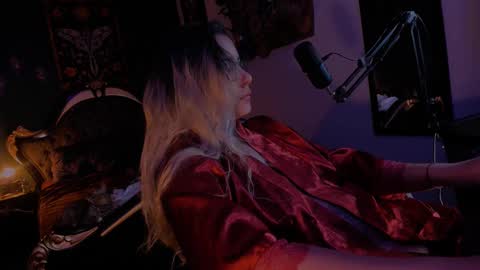 Snapshot of lilithmystic01 chatting on 01.24.25 lilithmystic01 online show from 01.24.25