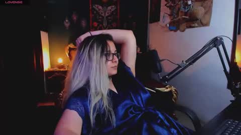Snapshot of lilithmystic01 chatting on 02.21.25 lilithmystic01 online show from 02.21.25