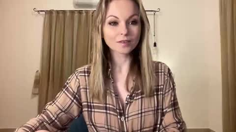 Snapshot of lilithnewdawn chatting on 02.13.26 lilithnewdawn online show from 02.13.26