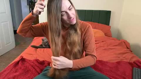 L online show from 10.21.25