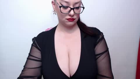 LILITHSERENDIPITY online show from 01.21.25