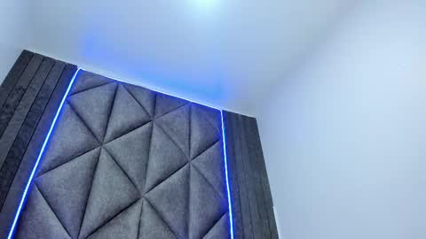 lilithsmith__ online show from 02.18.25