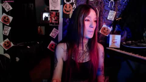 Snapshot of lilithword chatting on 10.18.25 Call me Lilith online show from 10.18.25