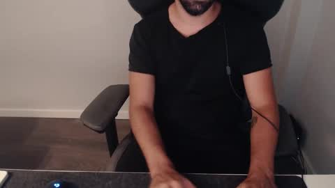 Snapshot of liljasper chatting on 09.13.25 liljasper online show from 09.13.25