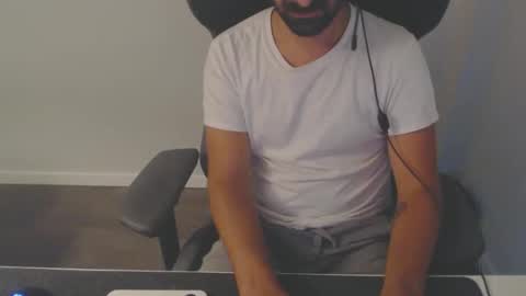 Snapshot of liljasper chatting on 09.14.25 liljasper online show from 09.14.25