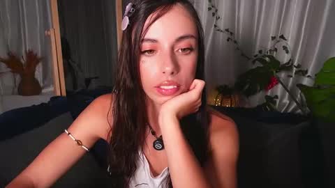 Lill Dayna online show from 11.18.25