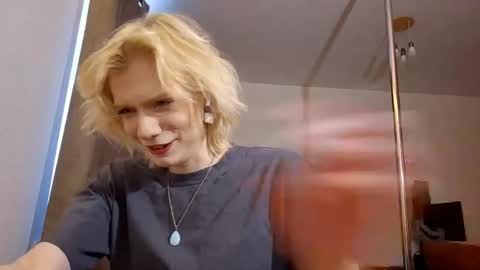 Snapshot of lilliakoop chatting on 01.15.26 Nevera online show from 01.15.26