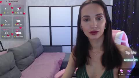 Lillian online show from 03.01.25