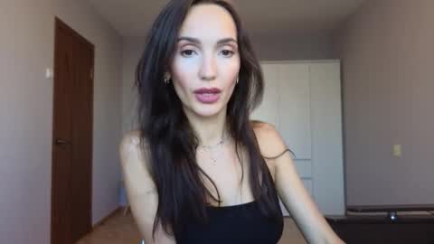 Lillian online show from 09.23.25