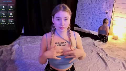 lillie_berry online show from 11.12.25