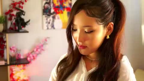 Snapshot of lillie_sun chatting on 06.20.26 lillie_sun online show from 06.20.26