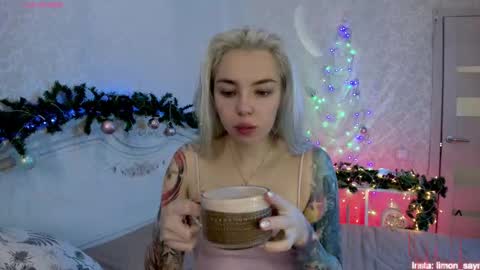 LilliMoore online show from 12.22.25