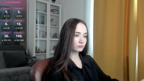 Lillllos online show from 11.24.25