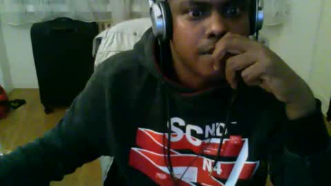 Snapshot of lillpluto chatting on 11.23.25 lillpluto online show from 11.23.25