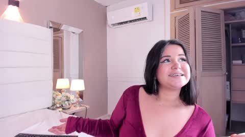 Lizeth follow me in my igimlilycute 3 online show from 01.26.25