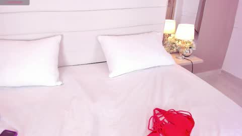 Lizeth follow me in my igimlilycute 3 online show from 02.14.25