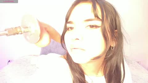 Snapshot of lilly_kinky chatting on 12.31.24 Lilly online show from 12.31.24