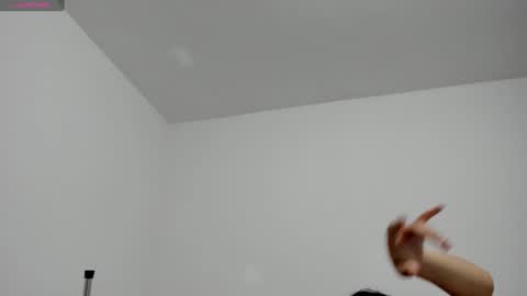 Snapshot of lilly_kinky chatting on 01.16.25 Lilly online show from 01.16.25