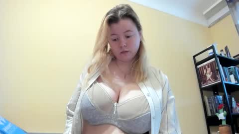 Lilly Depp online show from 01.07.26