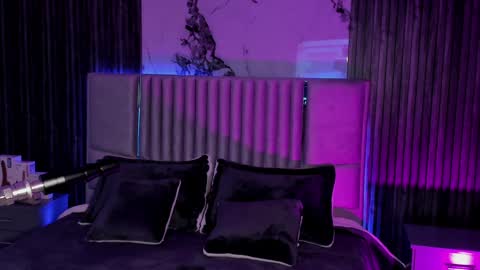 Lilly Ortiz online show from 12.15.24