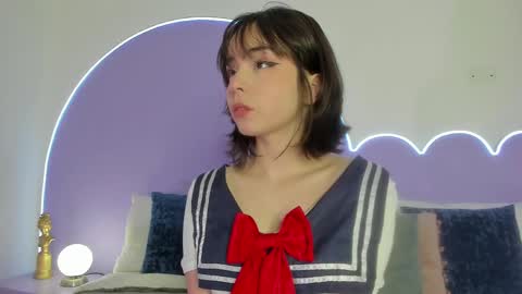 Snapshot of lilou_albrecht chatting on 03.04.25 Lilou online show from 03.04.25