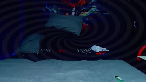 Snapshot of lilray99 chatting on 12.14.25 ONLYFANS online show from 12.14.25