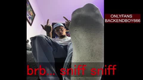 Snapshot of lilray99 chatting on 12.17.25 ONLYFANS online show from 12.17.25