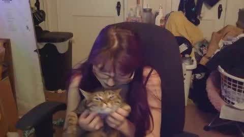 Snapshot of lilthickcums666 chatting on 10.25.25 Casper online show from 10.25.25